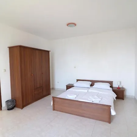 Casa de hóspedes Stosic 3*