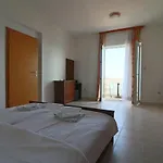 Vendégház Stosic Ražanac