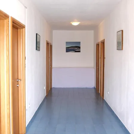 Stosic 3* Ražanac