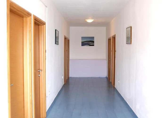 Stosic 3* Ražanac
