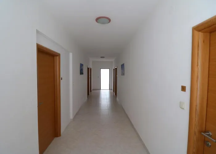 Πανσιόν Stosic 3*