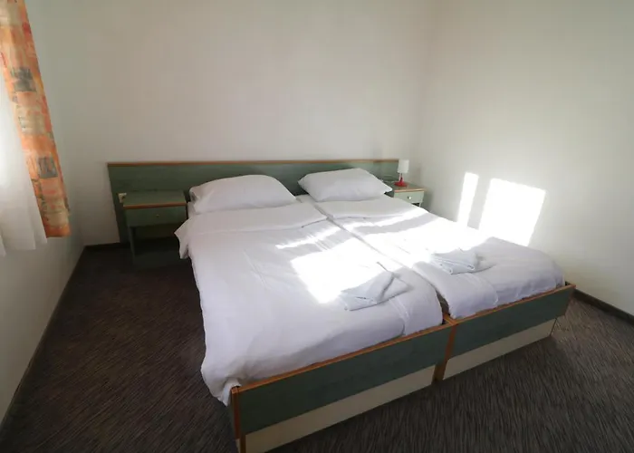 Πανσιόν Stosic